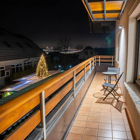 Apartma Ajja Šenčur Bagian luar foto
