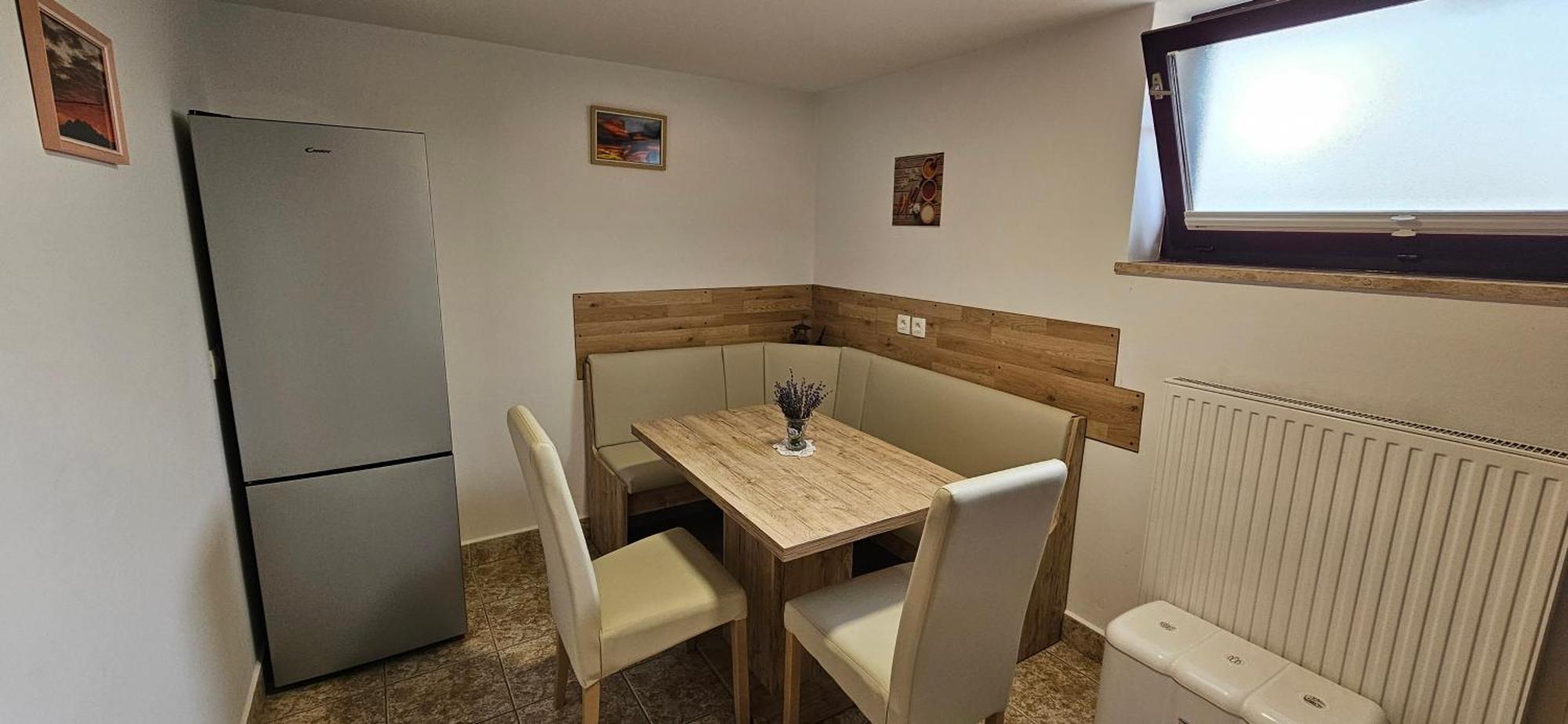 Apartma Ajja Šenčur Bagian luar foto